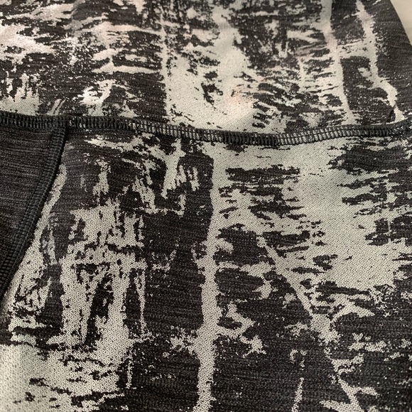 Lululemon Wunder Under High Rise - Picture 2 of 4